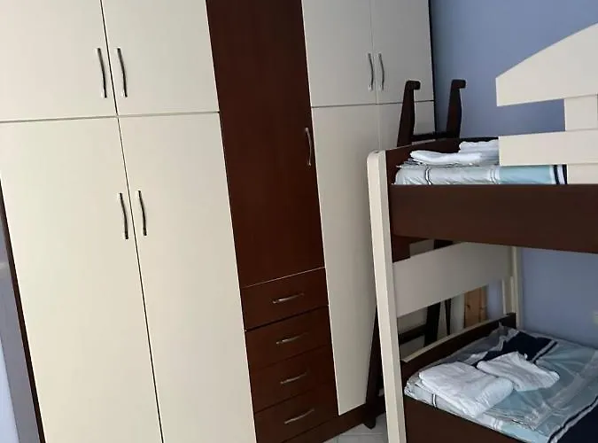 Daire Sarande Holiday Apartment