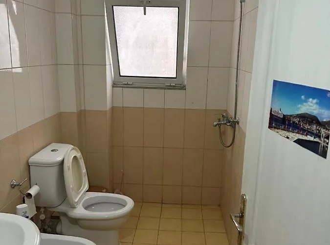 Daire Sarande Holiday Apartment *