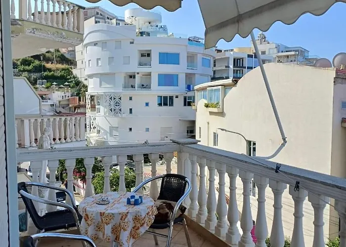 Sarande Holiday Apartment Апартаменты *